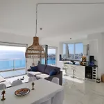 Rocknest Sea View Penthouse Sarandë