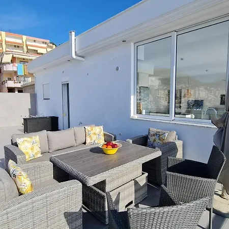 アパート Rocknest Sea View Penthouse