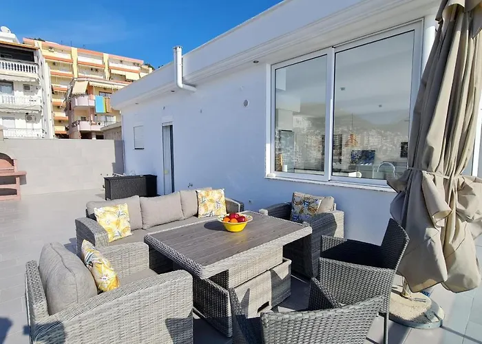 דירה Rocknest Sea View Penthouse