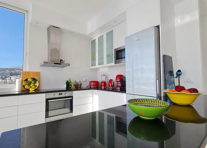 Rocknest Sea View Penthouse * סרנדה