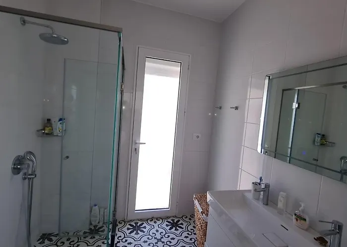 Rocknest Sea View Penthouse סרנדה