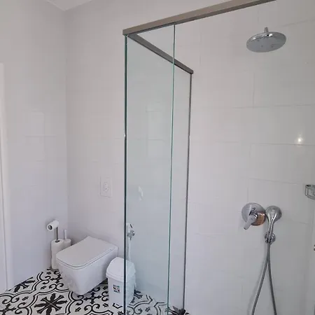 Rocknest Sea View Penthouse * Saranda