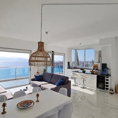 Rocknest Sea View Penthouse Sarandë
