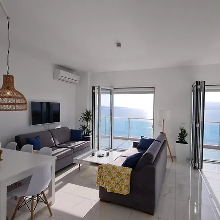 Rocknest Sea View Penthouse